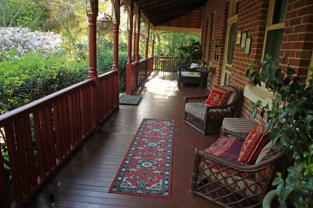 Fawkes House Country Retreat