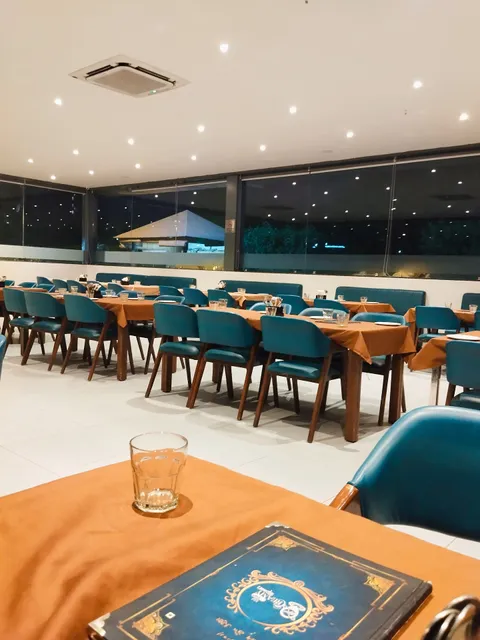 Creamy Spoon Garden Restaurant - best restaurant in Ahmedabad