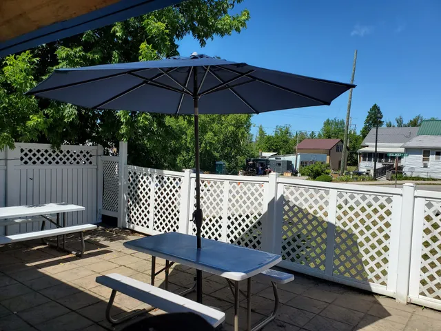 Blue Moon Ice Cream Shop