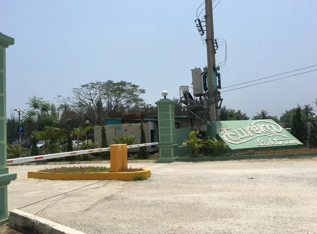 Eureka Linh Trường Resort