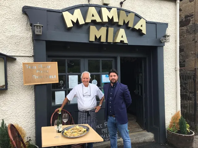 Mamma Mia Restaurant