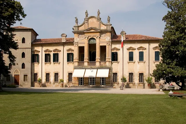 Villa Dionisi