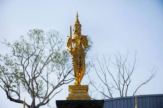Wat Prasat Nonthaburi