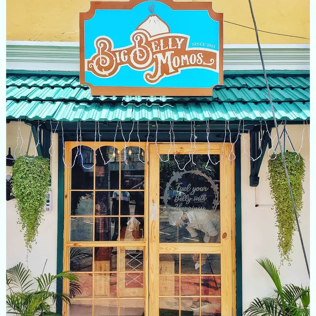 Big Belly Momos - Panavila