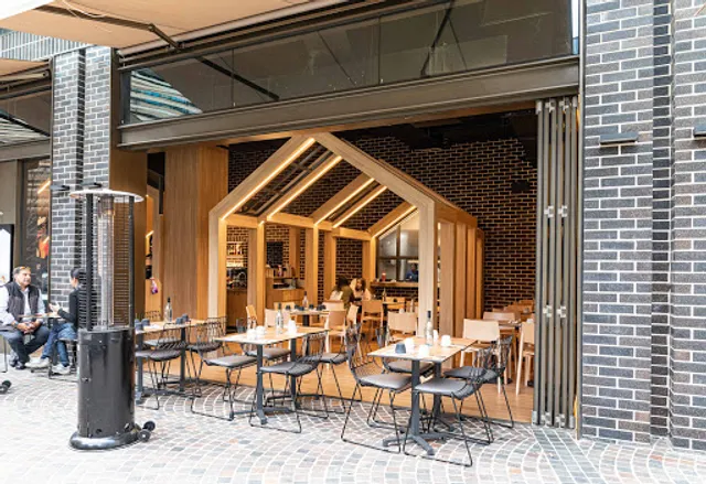 Auvers Dining Darling Square