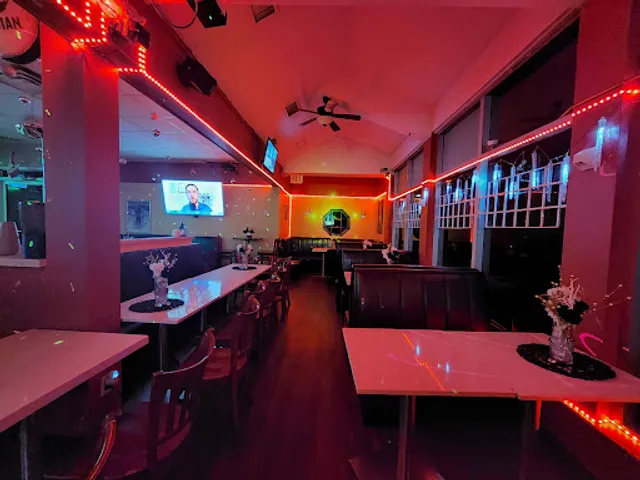 WANDA FOOD & DRINK , Restaurant bar & grill