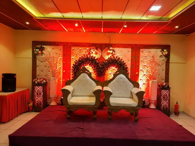 Village Hut & Raseela