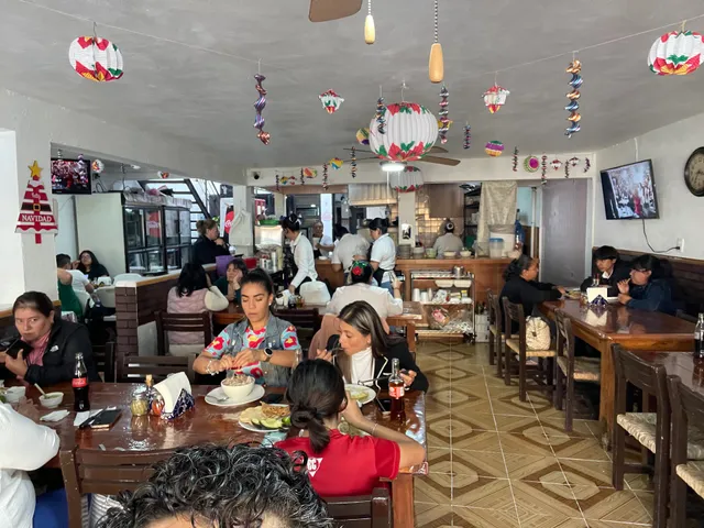 Pozolería “Aquí es Guerrero”