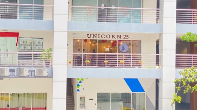 UNICORN 25 CAFE PUCHONG