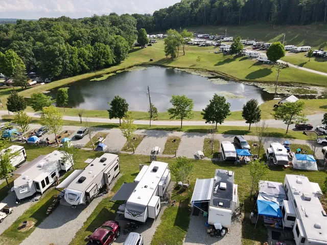 Fox Den Acres Campgrounds