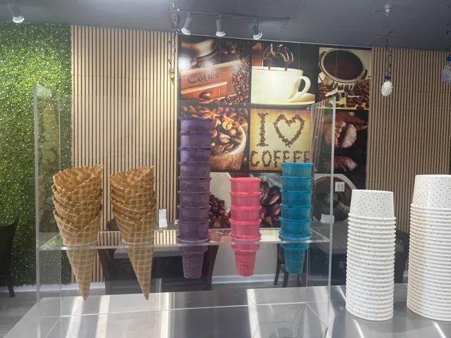 Aden cafe and ice cream