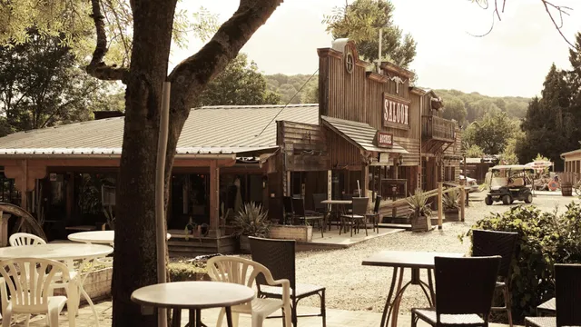 Camping Les Étangs du Moulin