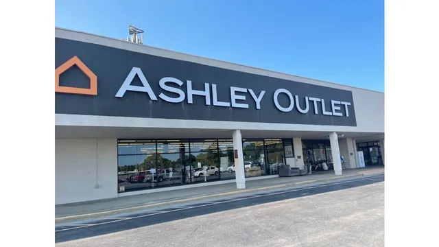 Ashley Outlet