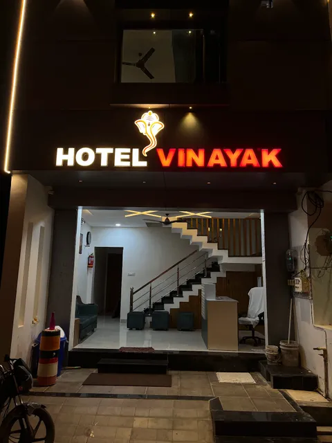hotel vinayak
