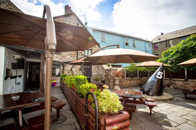 Black Boy Inn Four & Six Restaurant & Bar