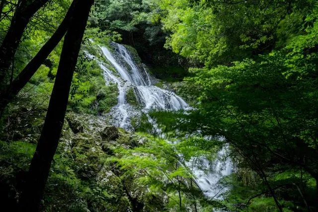 Hyakken Falls