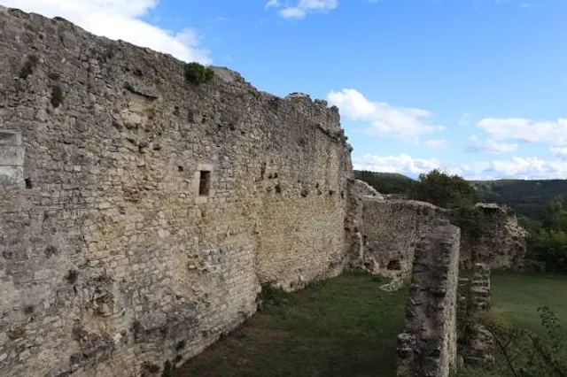 Vieux village médieval d'Allan