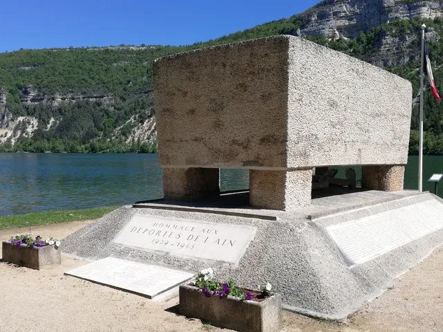 Le Monument des Deportés