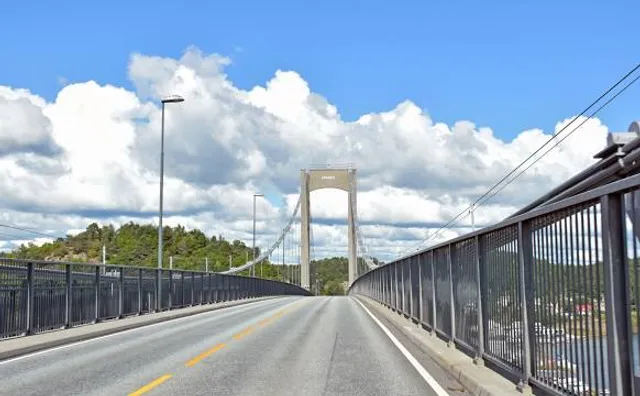 Tromøy Bridge