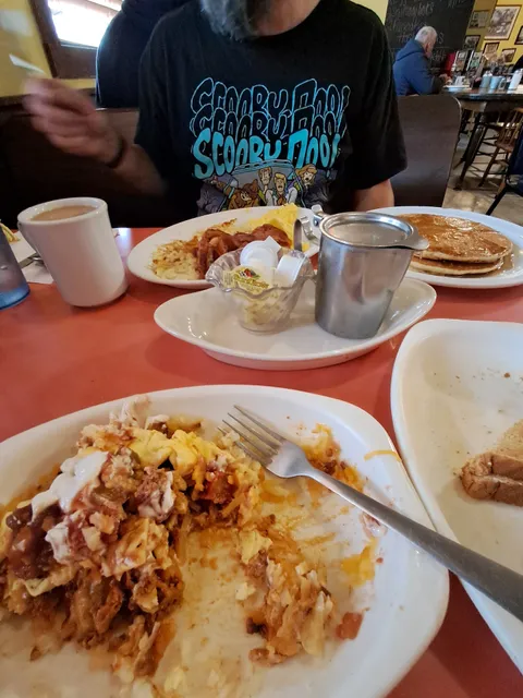 Frankie's Village Restaurant