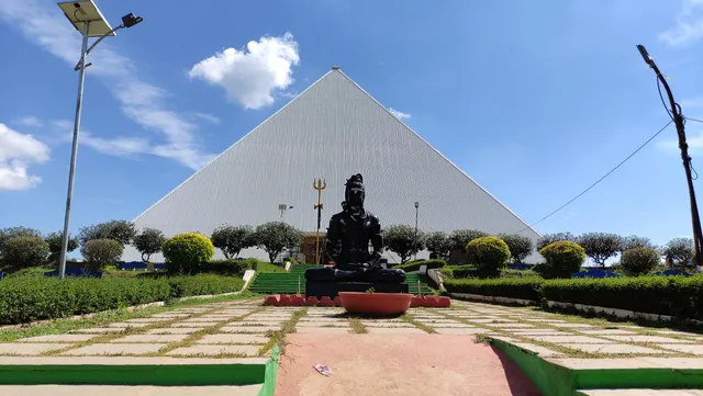 Maheswara Maha Pyramid kadthal