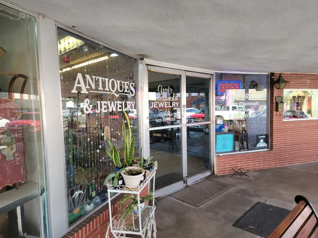 Graf's Antiques & Jewelry