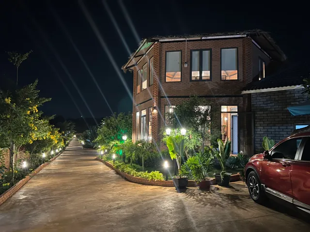 Khu nghỉ dưỡng sinh thái Charm Village