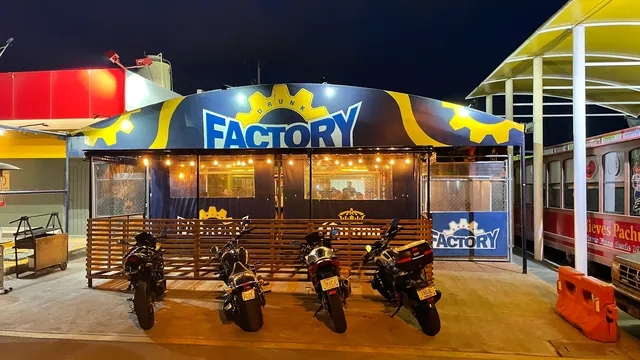 DRUNK FACTORY SNACKS & BAR