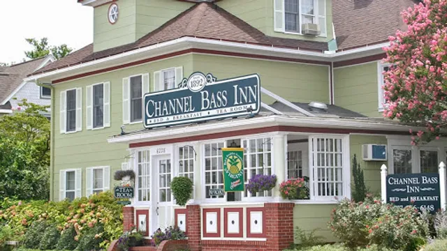 Channel Bass Inn and Restaurant