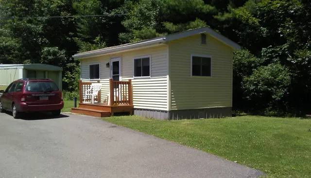 Nob Hill Motel & Cabins