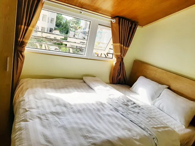 Quỳnh Nguyên House