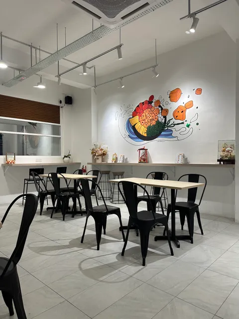 paperfish USJ Taipan