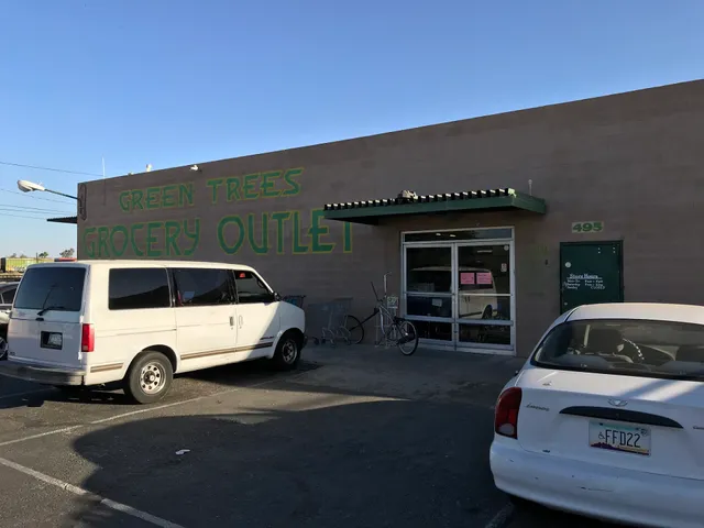 Green Trees Grocery Outlet