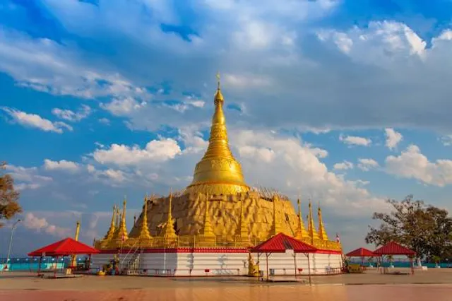 Tachileik Shwedagon Pagoda