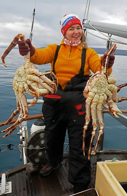 SAILING THE GOOD LIFE