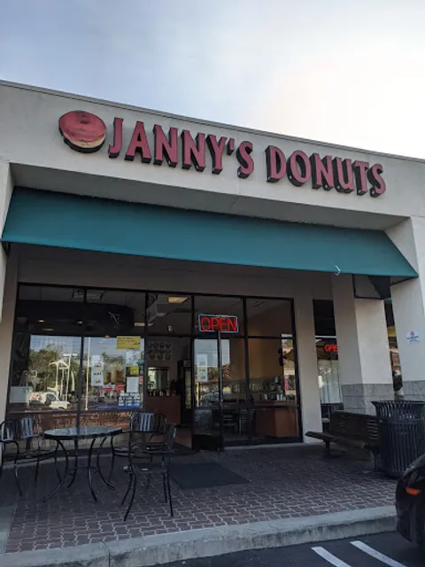 Jannys Donuts