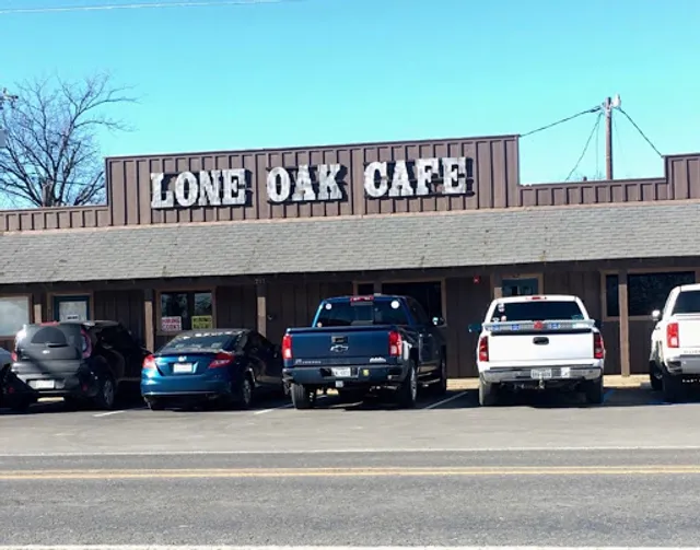 Lone Oak Cafe