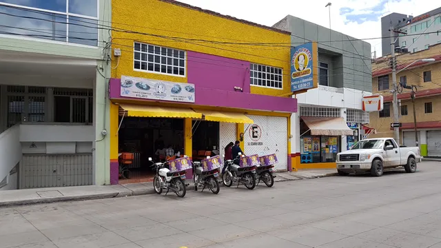 Tacos Y Tortas Don Layo