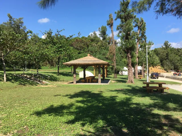 Hiipii Beach Campground (Happiness Marine Club)