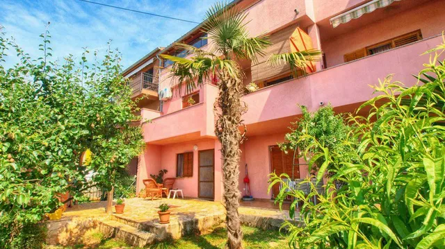 Sunny Apartments Valbandon