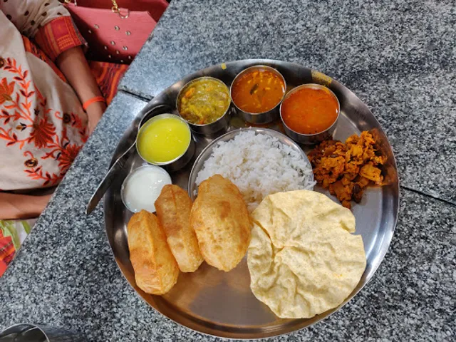 Dakshin Delicacy