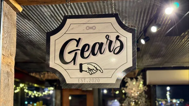 Gears Bar and Cafe