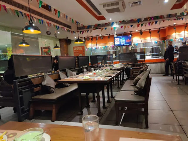Barbeque Nation - Ambience Mall - Gurgaon