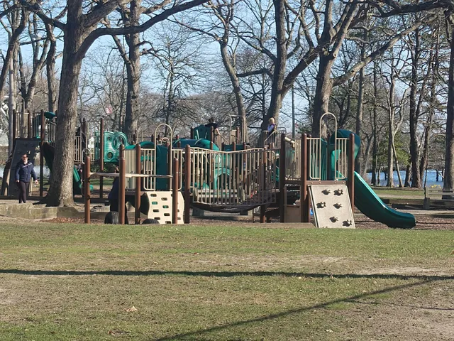 Divine Park Playground