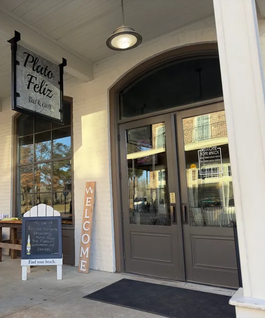 Plato Feliz Mexican Bar and Grill