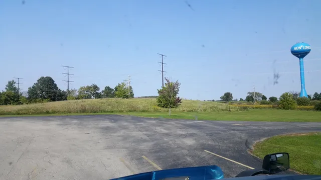 Ellsworth Cooperative Creamery- New London