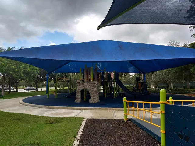 Emerald Estates Park