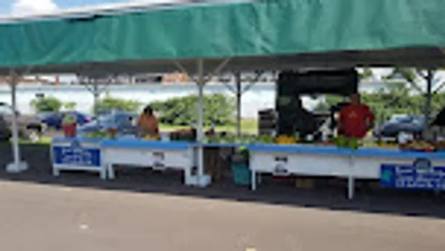 Co-Op Farmers' Market.