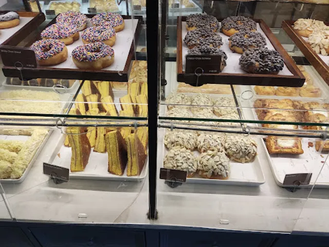 Bread Talk | Ayala Malls Cloverleaf