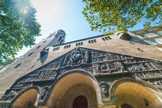 Saint Pierre de Chaillot Catholic Church